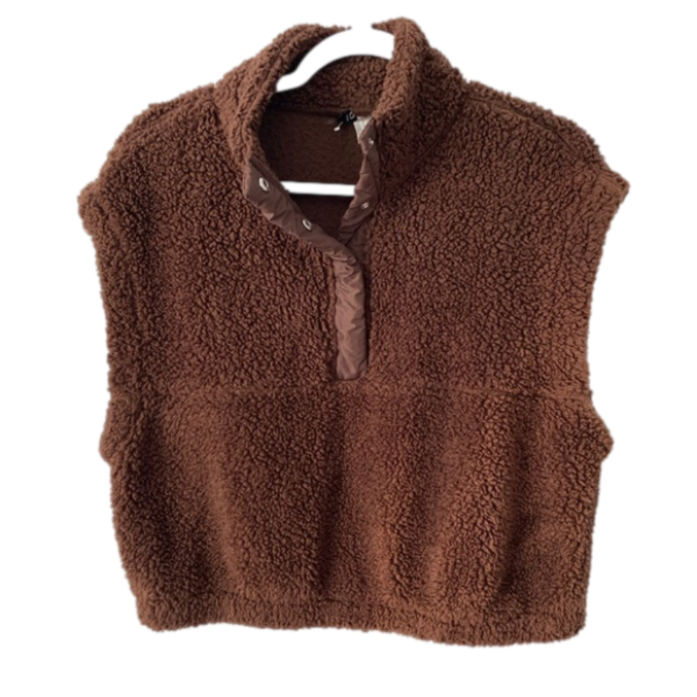 DIVIDED Brown Teddy Bear Cropped Vest Size Size Medium